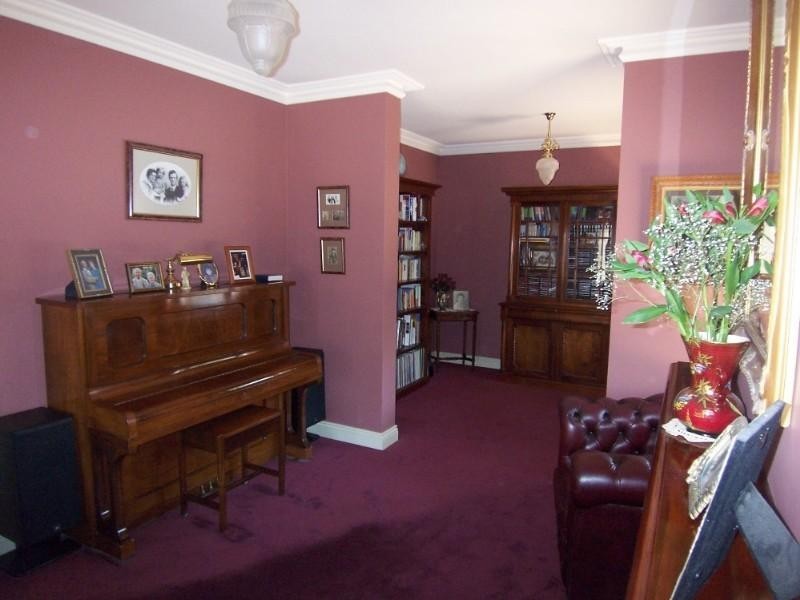 158 Osborne Street, Spring Gully VIC 3550