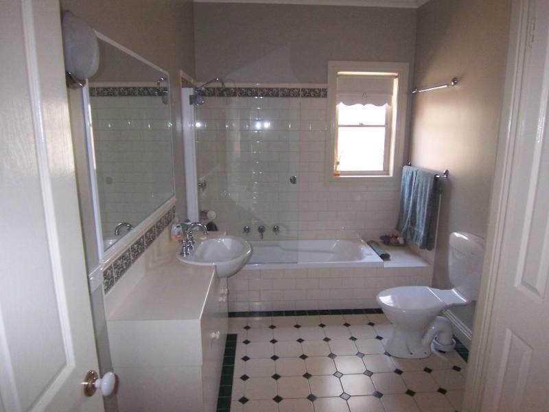 158 Osborne Street, Spring Gully VIC 3550