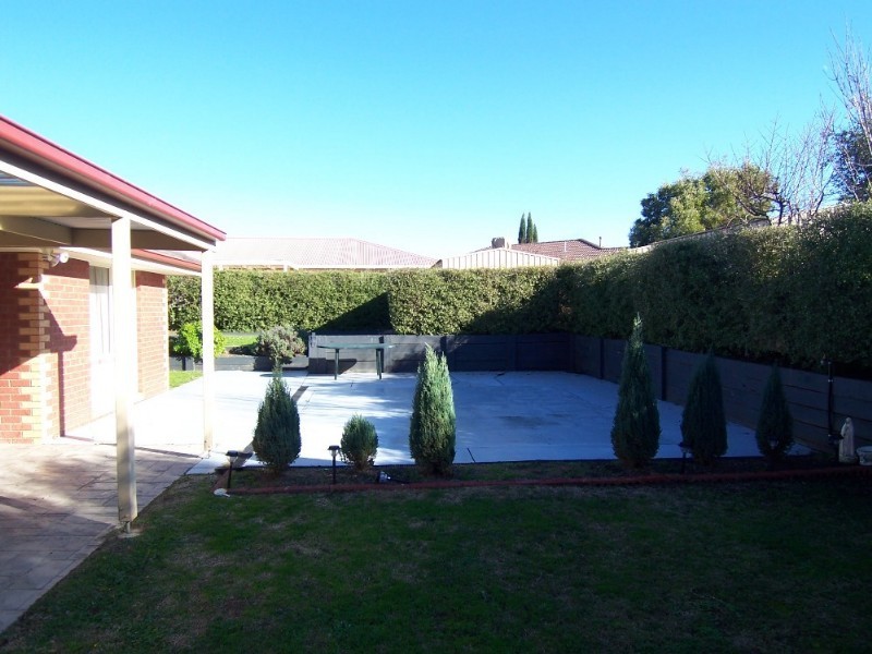 233 North Harley Street, Strathdale VIC 3550