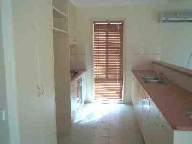 1/2 Greenwood Drive, Strathdale VIC 3550