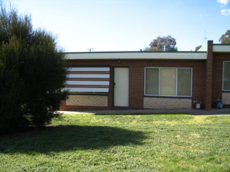 1/51 Curtin Street, Flora Hill VIC 3550