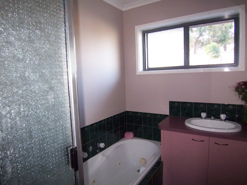 Kangaroo Flat VIC 3555