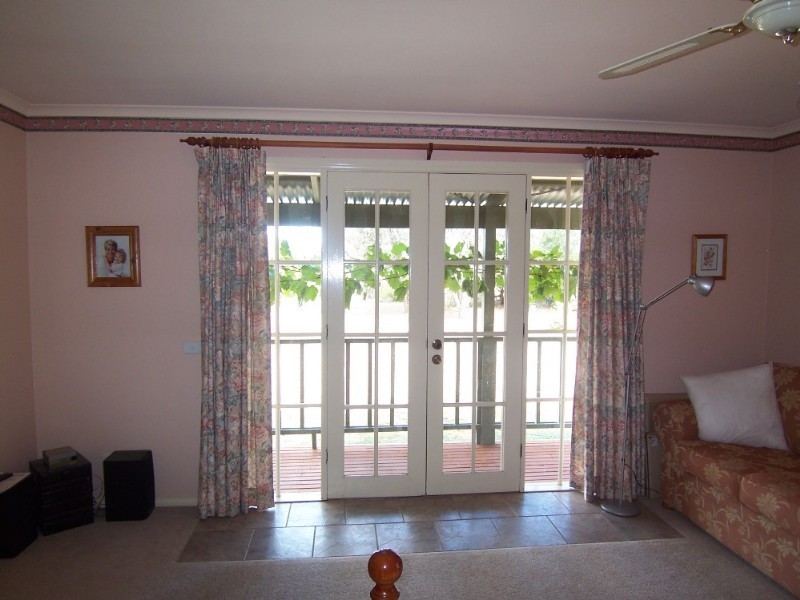 113 Swanwater Drive, Bendigo VIC 3550