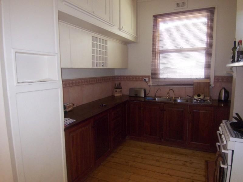 24 Brougham Street, Quarry Hill VIC 3550