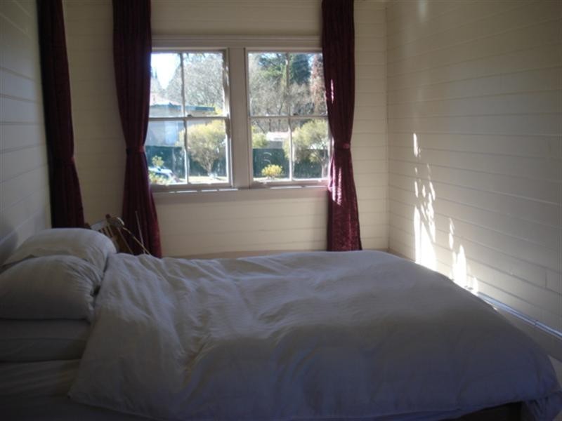 24 Prince Edward Street, Blackheath NSW 2785