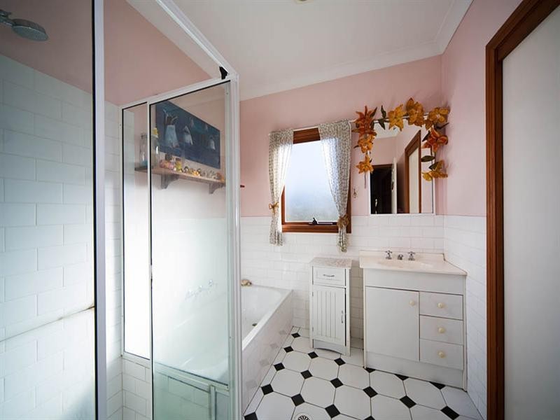 2 Abbott Street, Blackheath NSW 2785