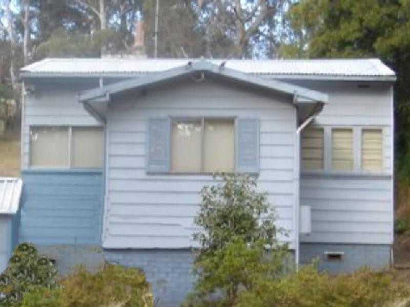 32 Kubya Street, Blackheath NSW 2785