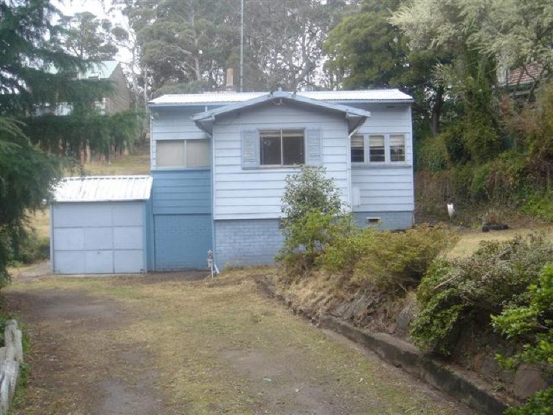 32 Kubya Street, Blackheath NSW 2785