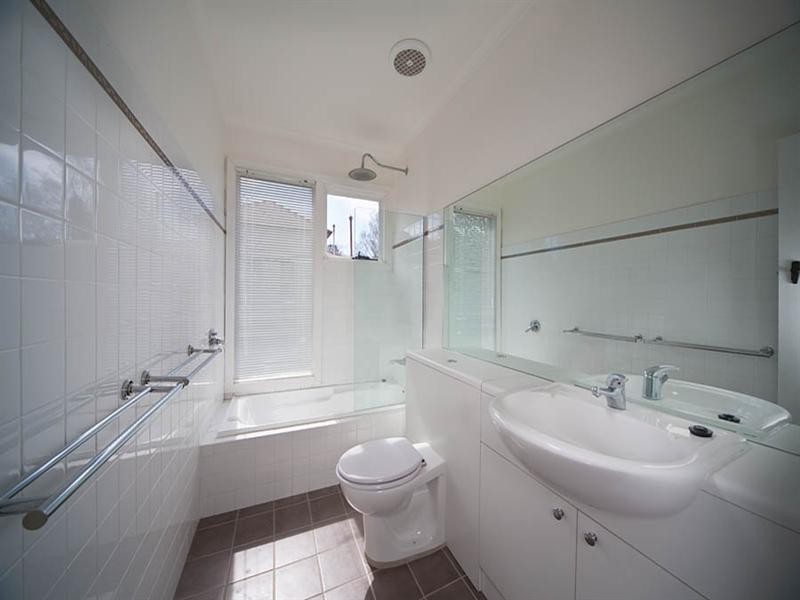 127 Wentworth Street, Blackheath NSW 2785