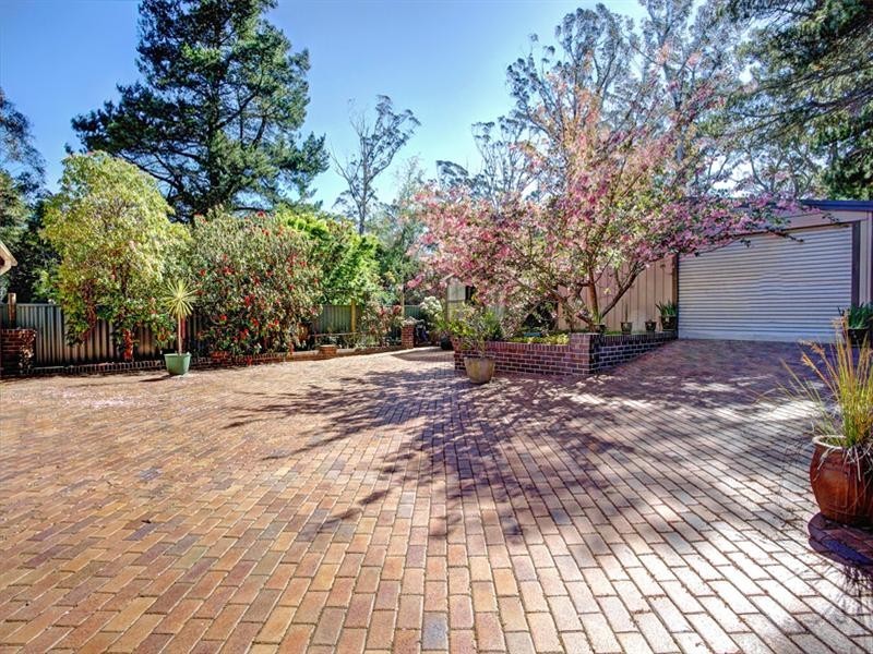 12 Eumemmering Street, Medlow Bath NSW 2780