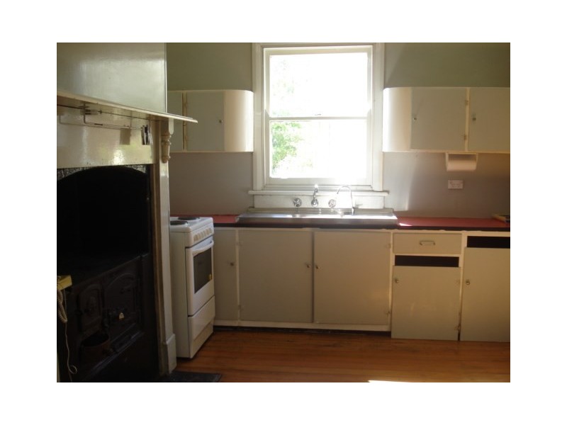 24 Shipley Road, Blackheath NSW 2785