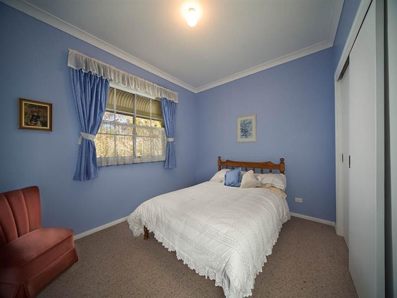 34 Carrington Avenue, Mount Victoria NSW 2786