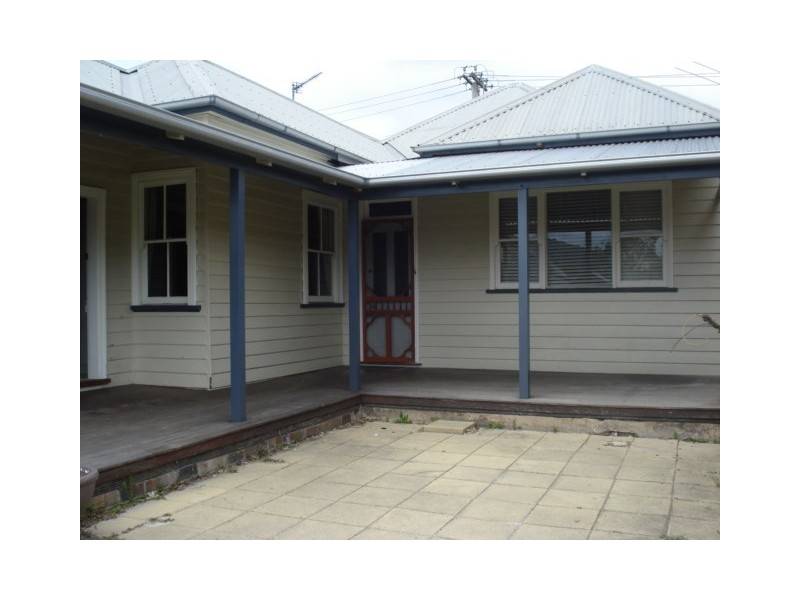 15 Roy Street, Lithgow NSW 2790