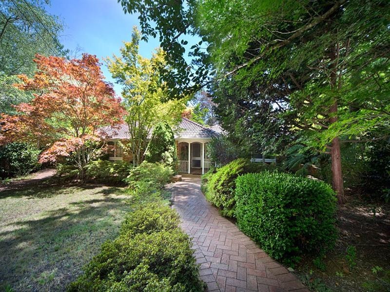 114-116 Govetts Leap Road, Blackheath NSW 2785