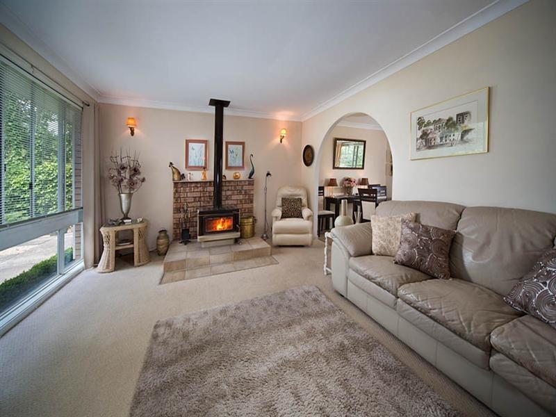 19 Evans Lookout Road, Blackheath NSW 2785