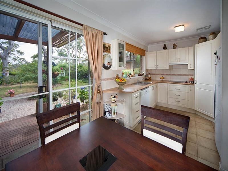 19 Evans Lookout Road, Blackheath NSW 2785