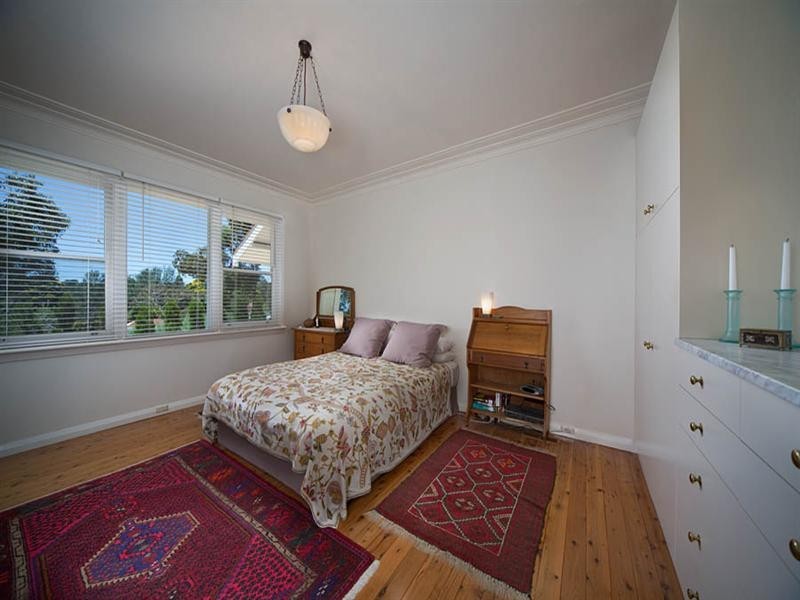 16 Park Avenue, Blackheath NSW 2785