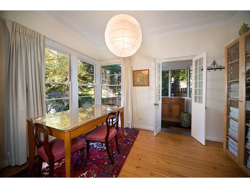 157 Govetts Leap Road, Blackheath NSW 2785