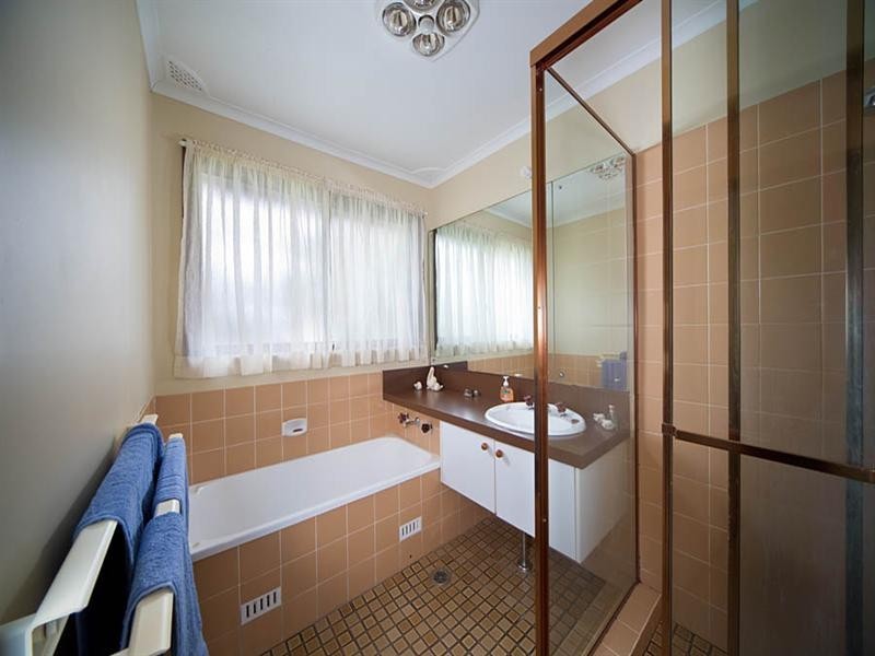 4 Clyde Avenue, Blackheath NSW 2785