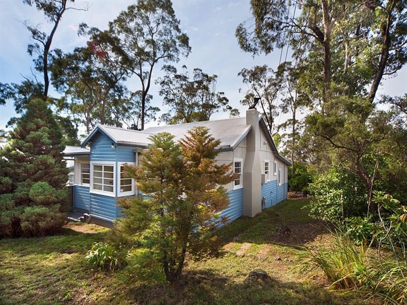 235 Govetts Leap Road, Blackheath NSW 2785