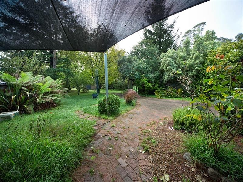 11 Bellevue Crescent, Medlow Bath NSW 2780