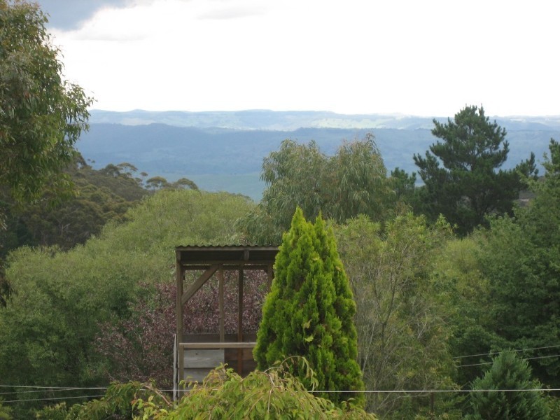 112 Station Street, Blackheath NSW 2785