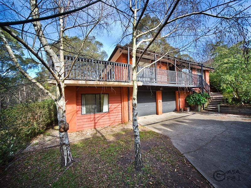 17 Hester Road, Leura NSW 2780