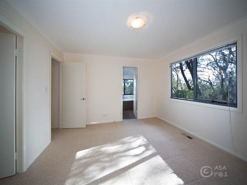 6 Innes Road, Mount Victoria NSW 2786