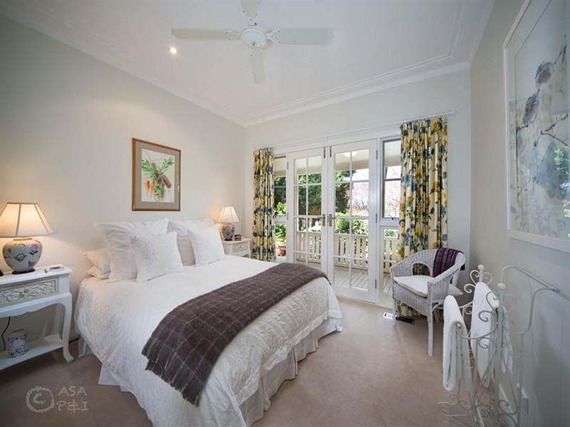 75 Hargraves Street, Blackheath NSW 2785