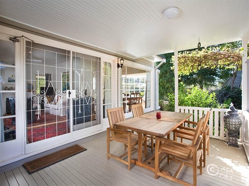 75 Hargraves Street, Blackheath NSW 2785