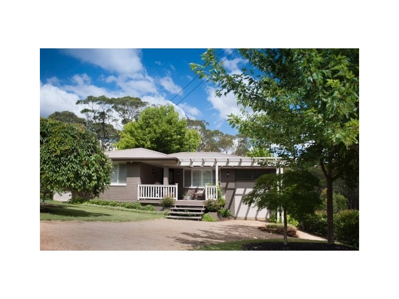 32 Andrews Avenue, Blackheath NSW 2785