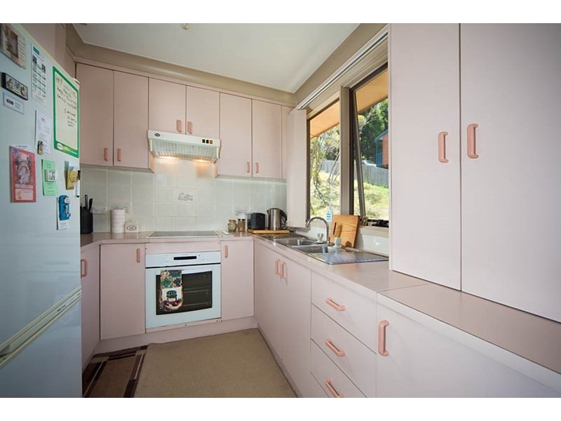 Unit 2/30 Kirkwood Avenue, Blackheath NSW 2785