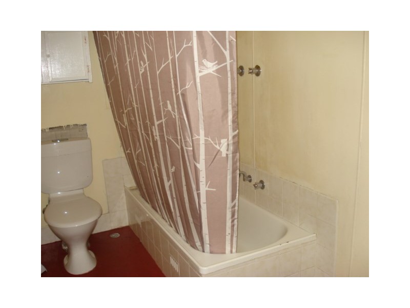 1 Irvine Avenue, Blackheath NSW 2785