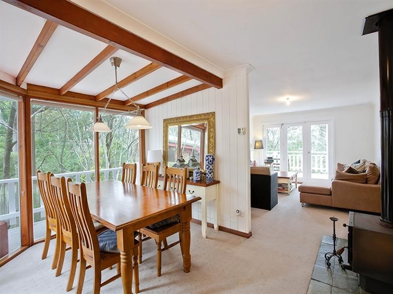 49 Lawrence Street, Blackheath NSW 2785