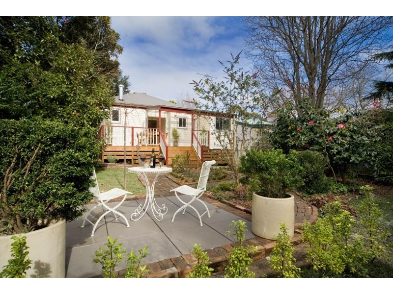 3 Clyde Avenue, Blackheath NSW 2785