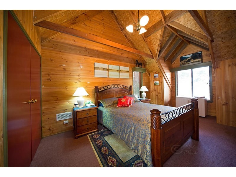 4 Carter Lane, Blackheath NSW 2785