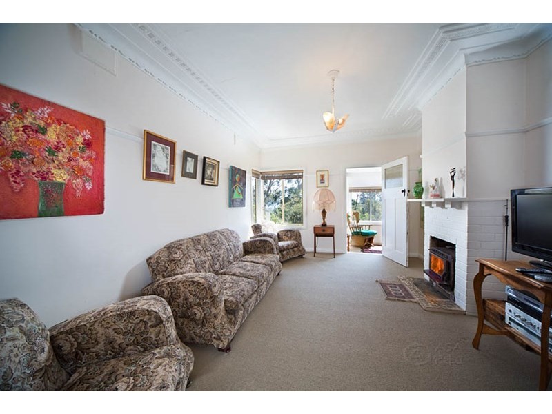 7 Waragil Street, Blackheath NSW 2785