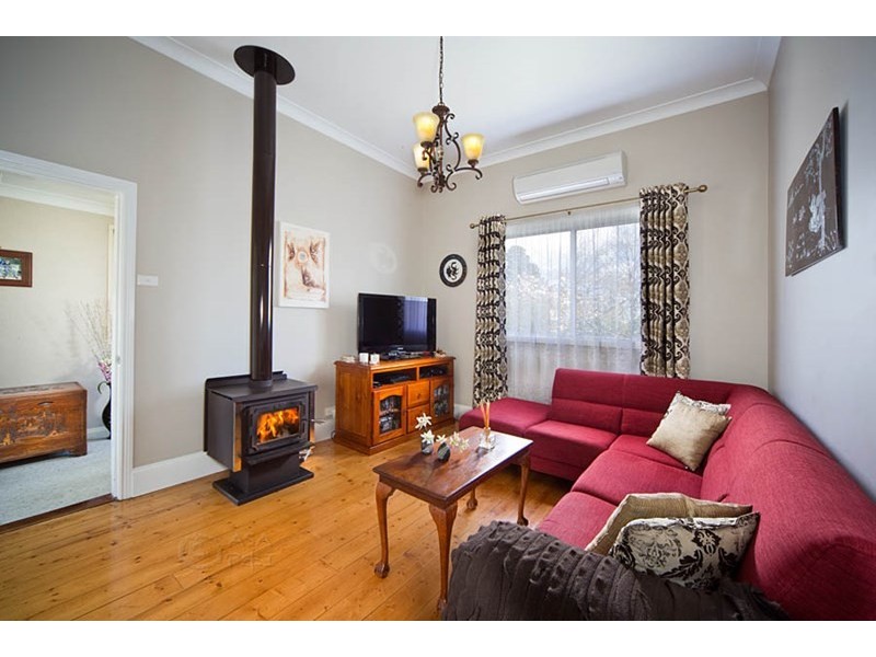 9 Bundarra Street, Blackheath NSW 2785