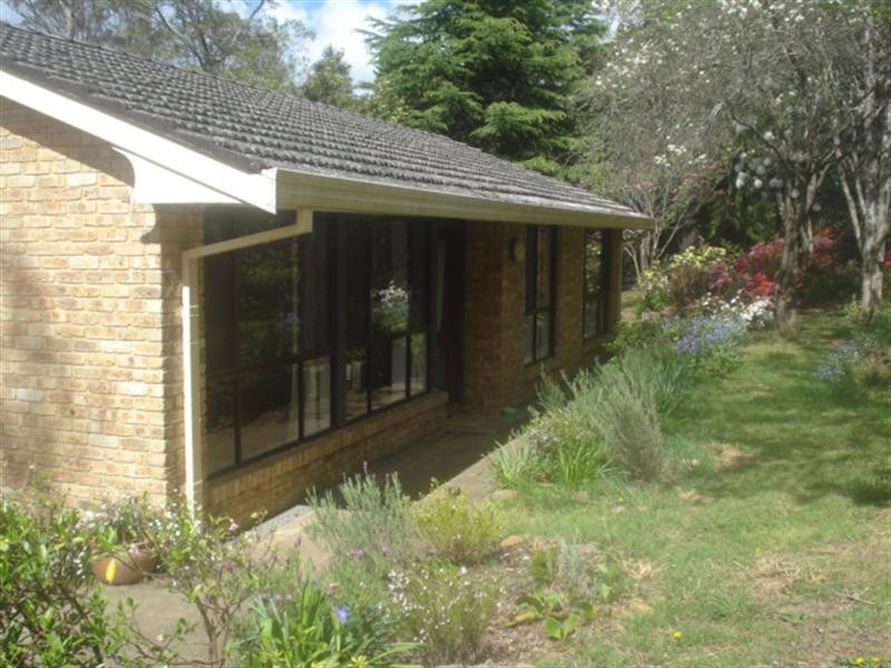 17 Heath Street, Blackheath NSW 2785