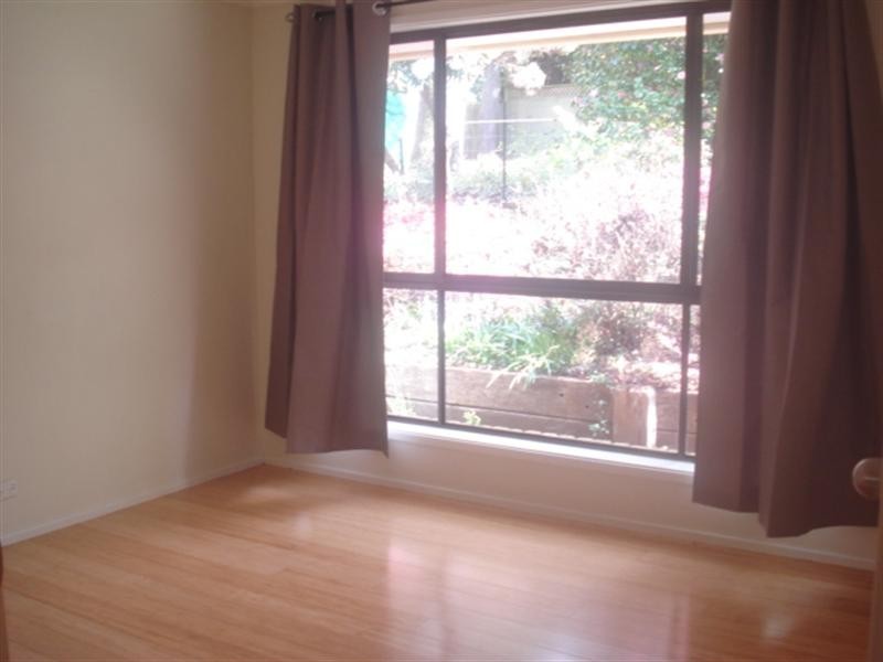 17 Heath Street, Blackheath NSW 2785