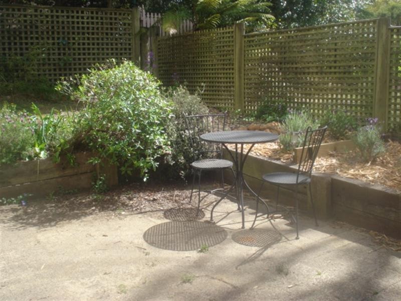 17 Heath Street, Blackheath NSW 2785