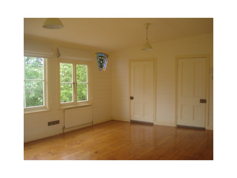 27 Inconstant Street, Blackheath NSW 2785