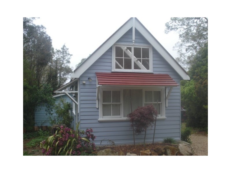 27 Inconstant Street, Blackheath NSW 2785