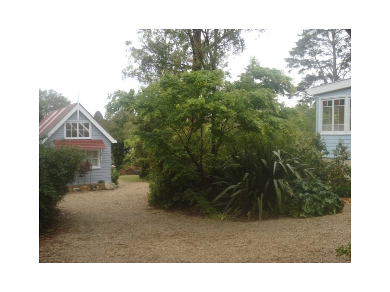 27 Inconstant Street, Blackheath NSW 2785