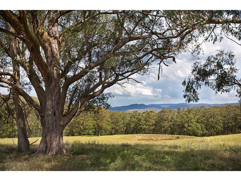 1785 Jenolan Caves Road, Hampton NSW 2790