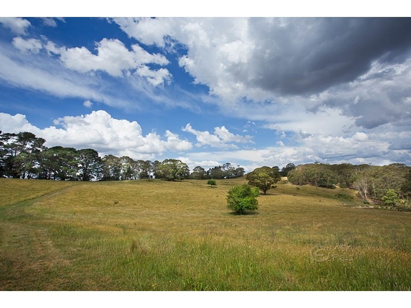1785 Jenolan Caves Road, Hampton NSW 2790