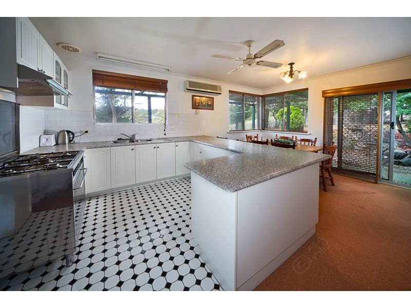 79 Blackmans Creek Road, Hartley NSW 2790