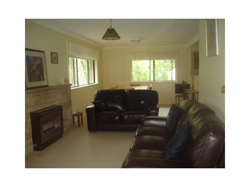 33 Braeside Street, Blackheath NSW 2785