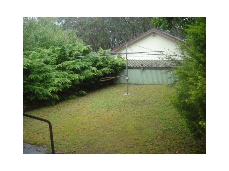 33 Braeside Street, Blackheath NSW 2785