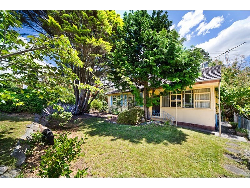12 Carysfort Street, Blackheath NSW 2785